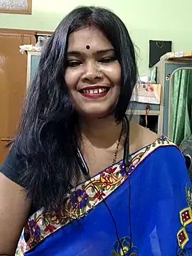 yoursweety09 online show from 10-28-25, 01:58