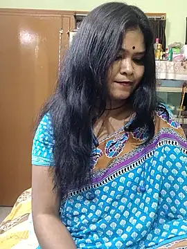 yoursweety09 online show from 02-25-26, 07:01