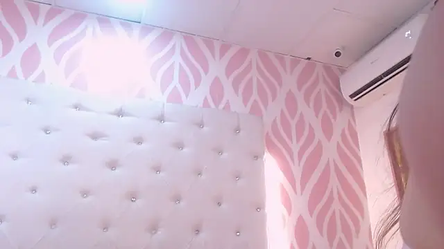 SashaDurante online show from 10-08-25, 12:25