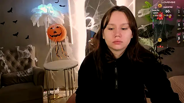 Alisia Mars online show from 10-19-25, 05:19