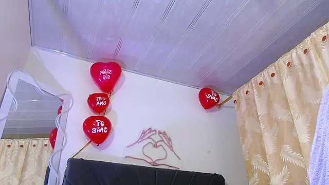 Laylafoxy tay online show from 02-22-25, 06:06