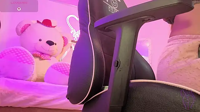 Laylafoxy tay online show from 09-30-25, 03:22