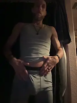 Snapshot of WhiteChocolateSwirlz chatting on 03-05-26, 04:08 WhiteChocolateSwirlz online show from 03-05-26, 04:08