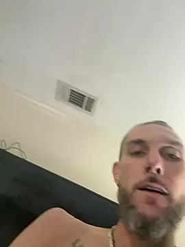 Snapshot of WhiteChocolateSwirlz chatting on 03-05-26, 06:15 WhiteChocolateSwirlz online show from 03-05-26, 06:15