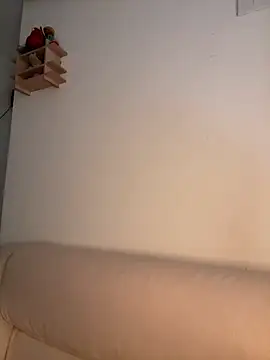 Snapshot of Im_Valen_Cute chatting on 01-18-26, 09:40 Im Valen Cute online show from 01-18-26, 09:40