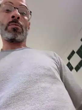 KBD85 online show from 10-15-25, 09:59