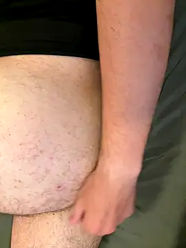 Snapshot of Dan8736 chatting on 10-11-25, 11:31 Dan8736 online show from 10-11-25, 11:31