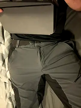 Snapshot of Dan8736 chatting on 10-22-25, 07:02 Dan8736 online show from 10-22-25, 07:02