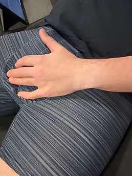 Dan8736 online show from 12-13-25, 08:58