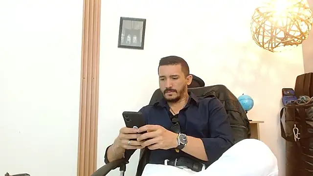 Reiko 85  online show from 10-06-25, 02:47