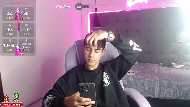 Dyla n18 online show from 01-20-25, 11:21