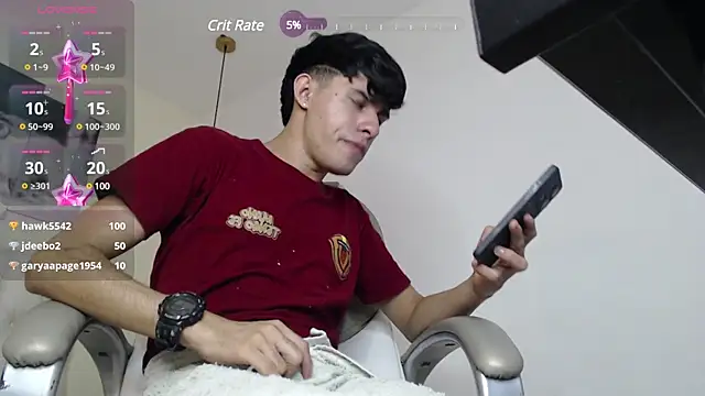 Dyla n18 online show from 02-18-25, 02:27