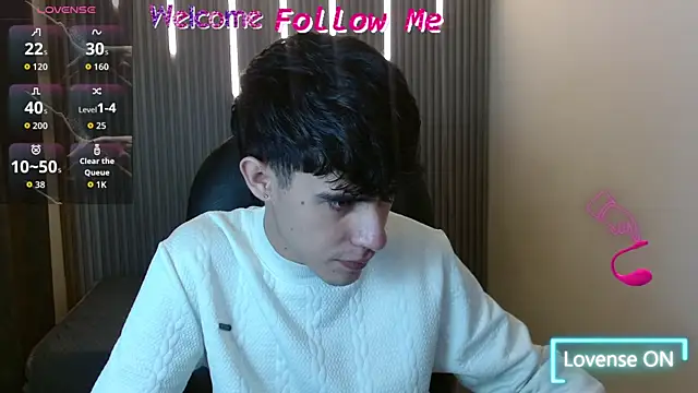 Snapshot of Dyla_n18 chatting on 07-21-26, 03:14 Dyla n18 online show from 07-21-26, 03:14