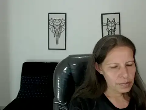 Milf karlye online show from 01-03-25, 03:38