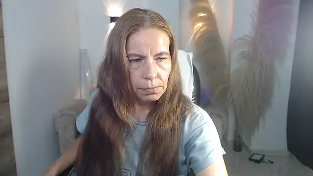 Milf karlye online show from 01-18-26, 02:15