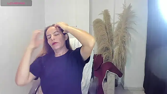 Milf karlye online show from 06-14-26, 09:11