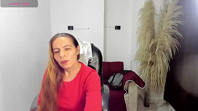 Milf karlye online show from 06-21-26, 03:42