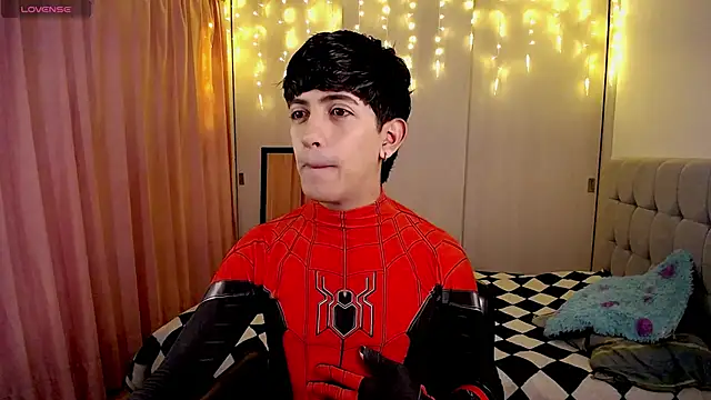 teobowny  online show from 12-15-24, 10:58