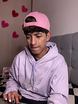 teobowny  online show from 02-05-25, 04:58