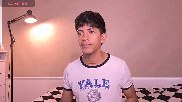 Snapshot of teobowny_ chatting on 02-19-26, 07:54 teobowny online show from 02-19-26, 07:54