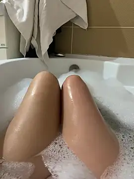 AmberElixir online show from 03-18-25, 09:32