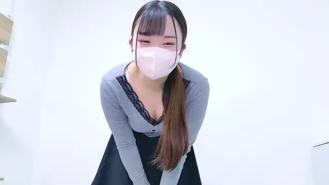 Snapshot of MAIKA_pyon chatting on 12-11-24, 01:28 MAIKA pyon online show from 12-11-24, 01:28