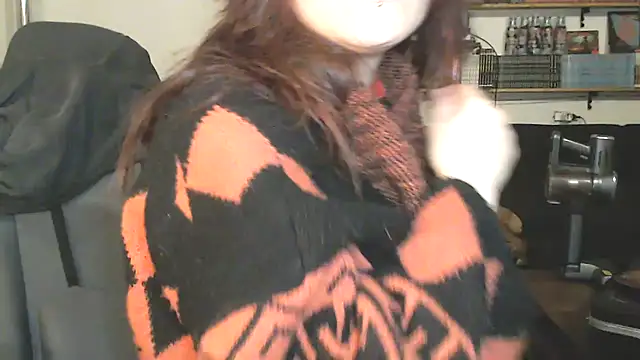 complicata mente online show from 03-05-25, 06:45