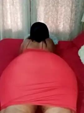 Snapshot of Luciouslips00 chatting on 10-16-25, 11:55 Luciouslips00 online show from 10-16-25, 11:55