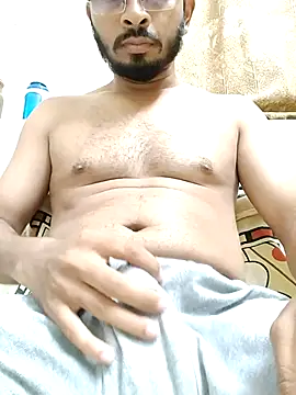 Snapshot of Punekarmanoj97 chatting on 10-01-25, 06:47 Punekarmanoj97 online show from 10-01-25, 06:47