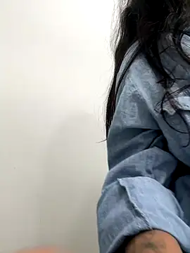 Snapshot of AndyFire69 chatting on 11-02-25, 08:55 AndyFire69 online show from 11-02-25, 08:55