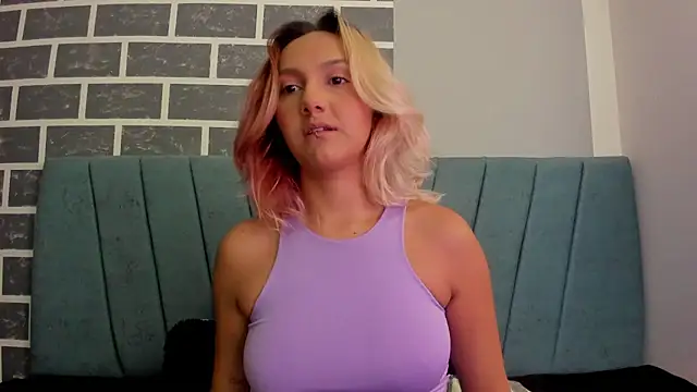 Alterego1   online show from 10-19-25, 11:44