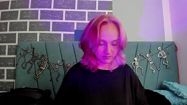 Alterego1   online show from 10-24-25, 11:39