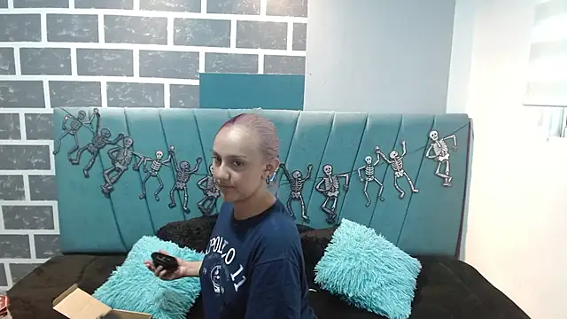 Alterego1   online show from 10-25-25, 12:13