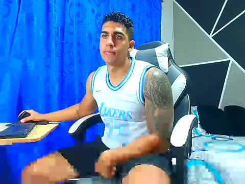 astrom greyy online show from 09-30-25, 01:38