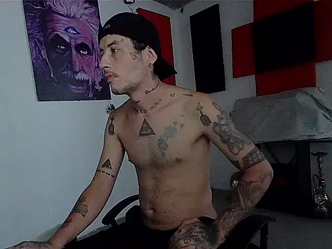 patrik tattoo  online show from 05-25-26, 10:38