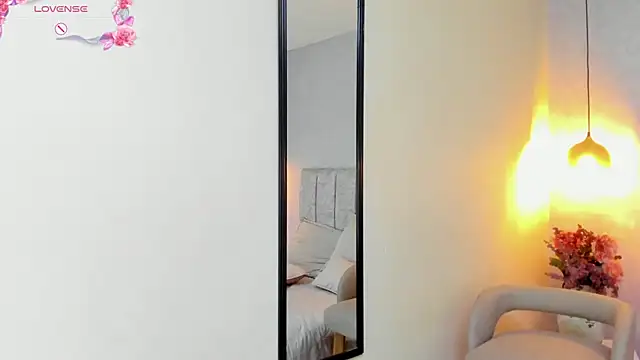 tutu milf online show from 02-20-26, 07:14