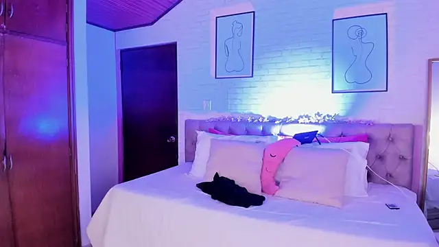 Kitty Pam online show from 03-19-26, 07:40