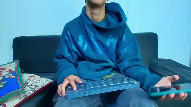 hares mds online show from 11-28-25, 02:31