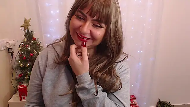 Genesisgems11  online show from 12-17-24, 09:39