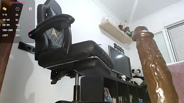 Genesisgems11  online show from 09-10-25, 02:22