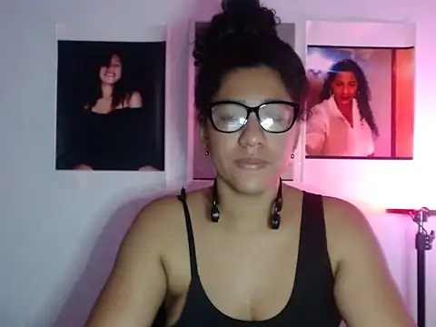 bellacrespalatina online show from 10-10-25, 09:03