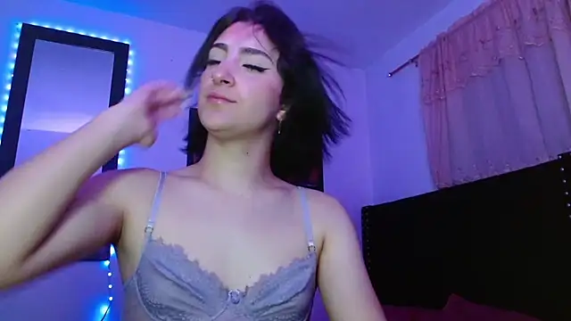 Triana Damelio online show from 09-19-25, 11:22