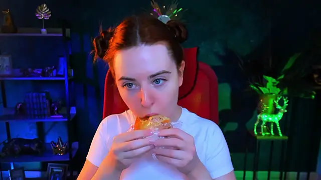 Snapshot of AnnTerry_ chatting on 03-03-26, 08:31 AnnTerry online show from 03-03-26, 08:31