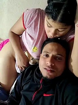 Snapshot of elSexi chatting on 12-30-24, 02:42 elSexi online show from 12-30-24, 02:42