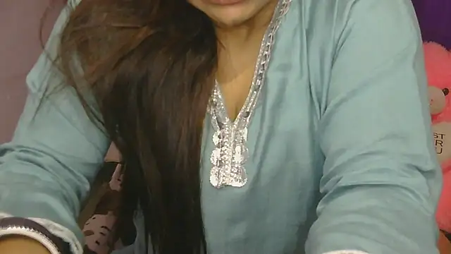 cutie-taara online show from 02-26-26, 03:16
