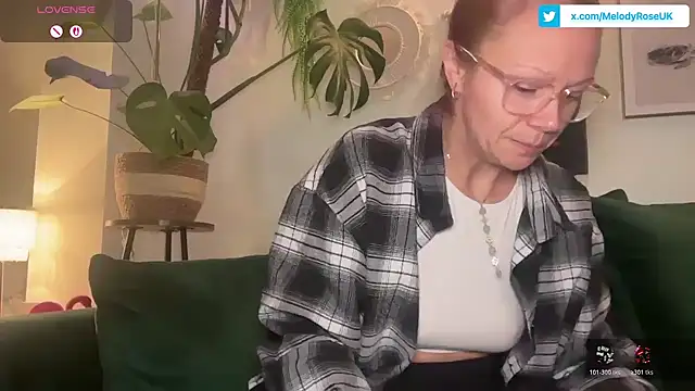MelodyRoseUk online show from 12-21-25, 10:44