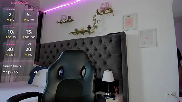 Amiirra  online show from 03-09-26, 10:25