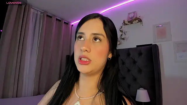 Amiirra  online show from 05-16-26, 03:14
