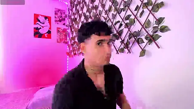 Snapshot of christianwang chatting on 01-15-26, 07:50 christianwang online show from 01-15-26, 07:50