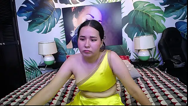 Snapshot of hushaima chatting on 01-07-25, 07:06 hushaima online show from 01-07-25, 07:06